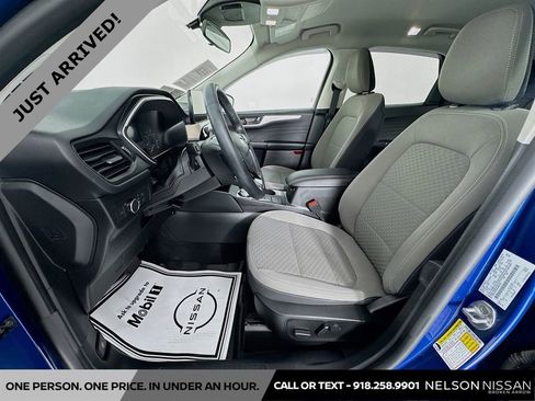 Used 2022 Ford Escape SE w/ Convenience Package FWD image 21
