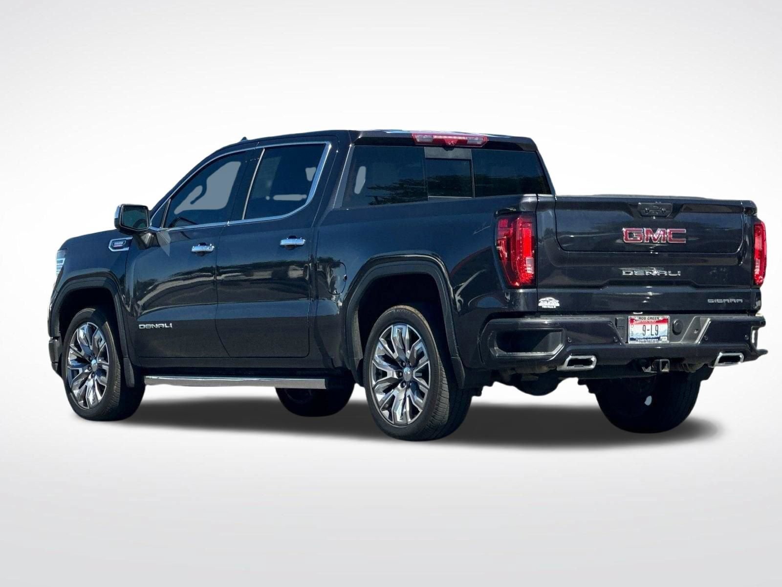 Used 2024 GMC Sierra 1500 Denali w/ Denali Reserve Package AWD/4WD image 7