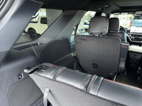 New 2026 Ford Explorer ST-Line w/ ST-Line Street Pack AWD/4WD image 17