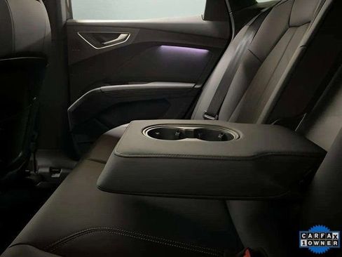 Used 2024 Audi Q4 e-tron Premium Plus w/ Premium Plus image 76