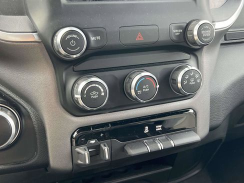 Used 2024 RAM 2500 Big Horn w/ Bed Utility Group image 13