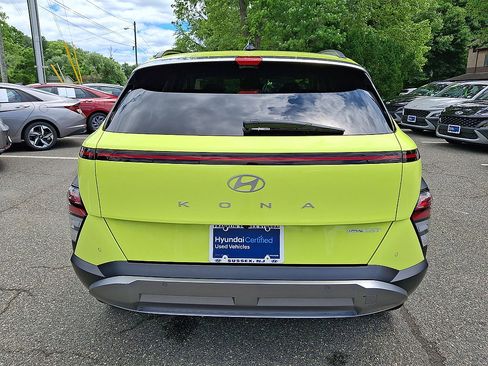 Certified 2024 Hyundai Kona Limited AWD/4WD image 23