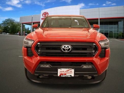 New 2025 Toyota Tacoma SR5 image 6