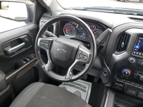 Used 2019 Chevrolet Silverado 1500 LT Trail Boss image 17