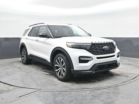Used 2020 Ford Explorer ST w/ Premium Technology Package AWD/4WD image 7