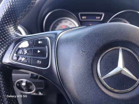 Used 2015 Mercedes-Benz CLA 250 image 27