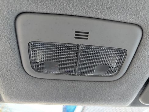 Used 2010 Toyota Corolla LE image 36