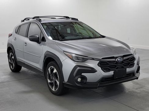 Used 2025 Subaru Crosstrek 2.5i Limited w/ Crosstrek Mirror Package image 2