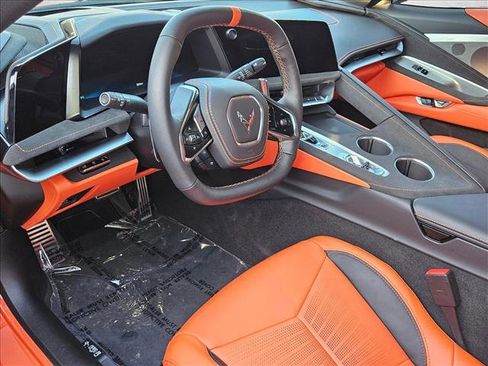 Used 2026 Chevrolet Corvette Stingray Premium Conv w/ Z51 Performance Package RWD image 10