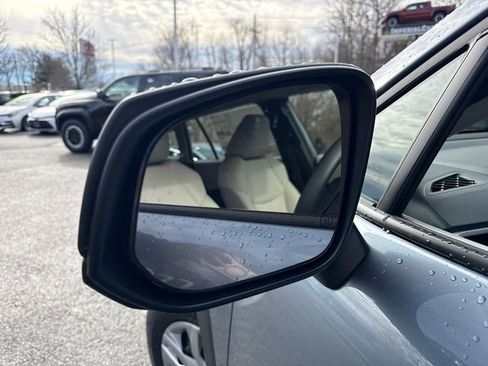 New 2026 Toyota Corolla Cross L image 9