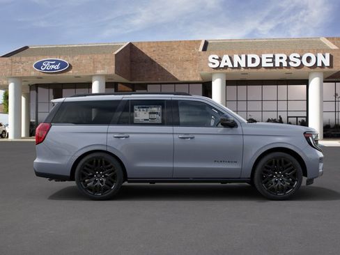 New 2027 Ford Expedition Platinum w/ Stealth Performance Package AWD/4WD image 8