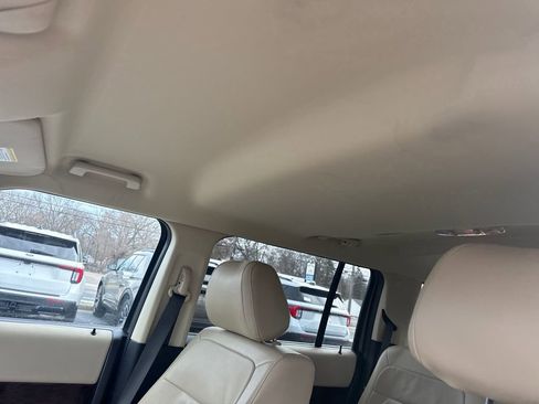 Used 2019 Ford Flex Limited image 24