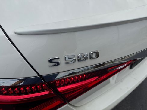 Certified 2023 Mercedes-Benz S 580 4MATIC Sedan image 24