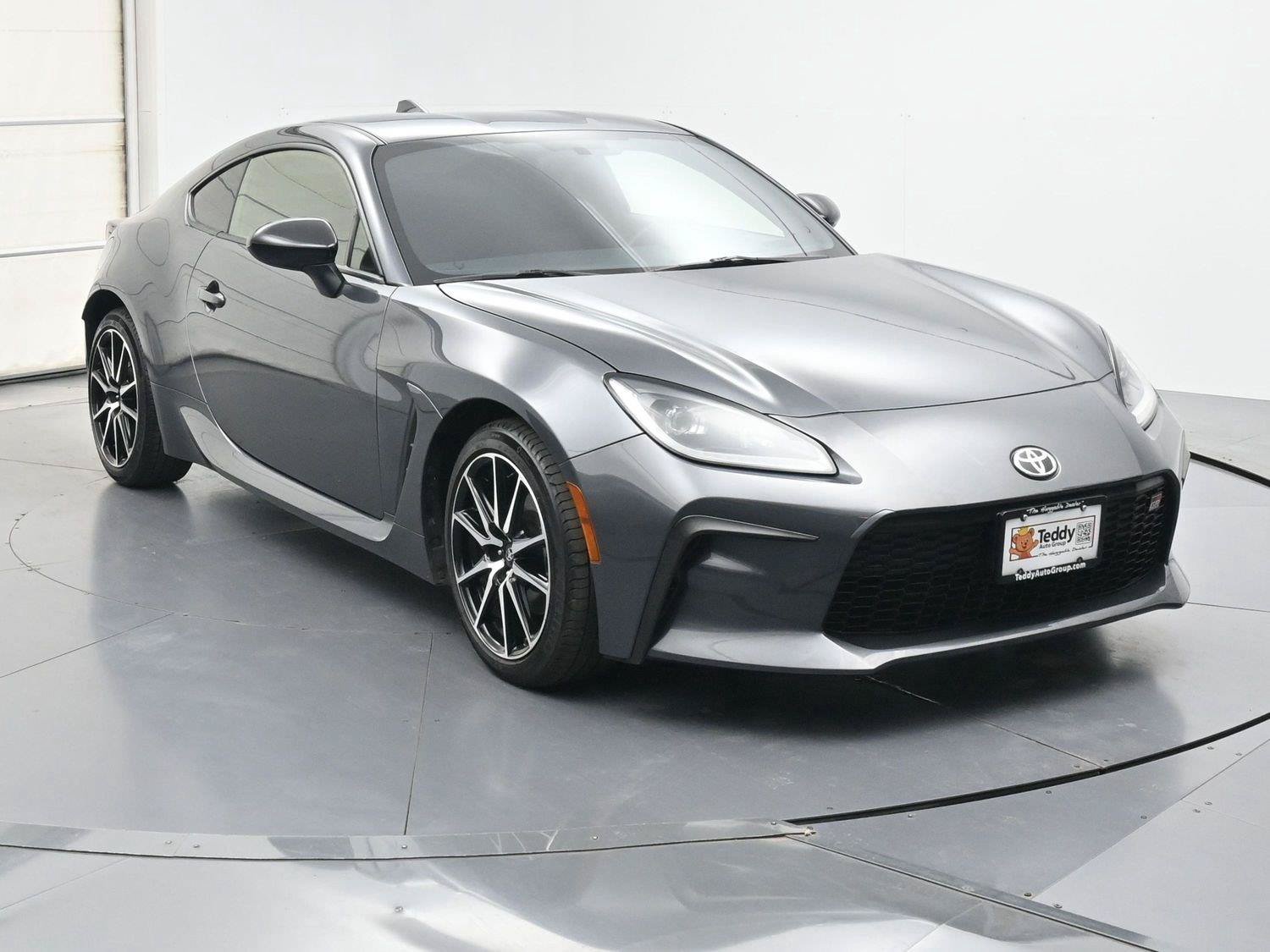 Used 2024 Toyota GR86 RWD image 24