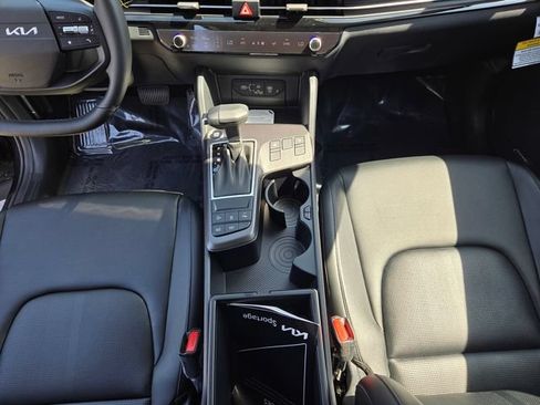 New 2026 Kia Sportage SX FWD image 20