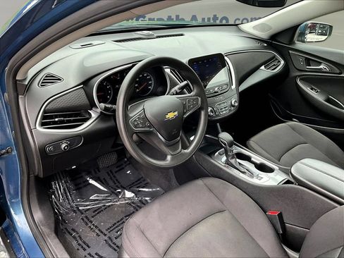 Used 2024 Chevrolet Malibu LT FWD image 17