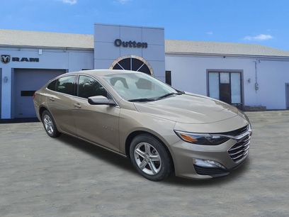 Used 2024 Chevrolet Malibu LT