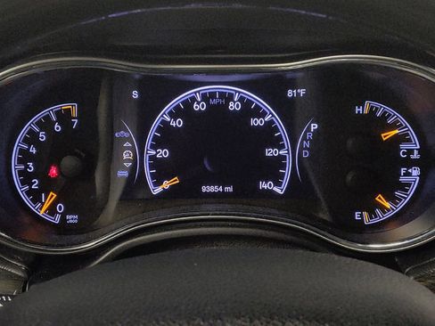 Used 2018 Jeep Grand Cherokee Overland AWD/4WD image 23