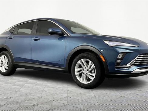 New 2026 Buick Envista Preferred w/ Advanced Safety Package image 3