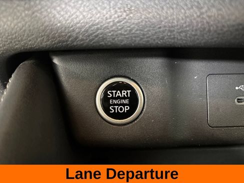 Used 2023 Nissan Rogue SL AWD/4WD image 18