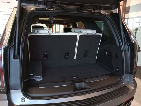 New 2026 Cadillac Escalade V w/ LPO, Onyx Lite Package image 26