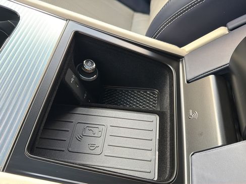 New 2026 Bentley Continental GT AWD/4WD image 37