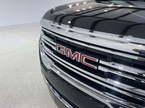 Used 2023 GMC Acadia SLE w/ LPO, Floor Liner Package image 47