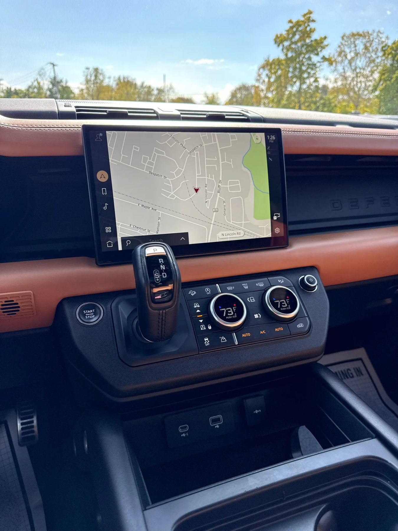 Used 2023 Land Rover Defender 110 AWD/4WD image 21