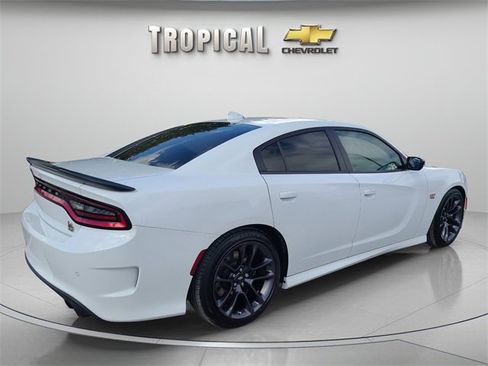 Used 2023 Dodge Charger Scat Pack w/ Plus Group image 5