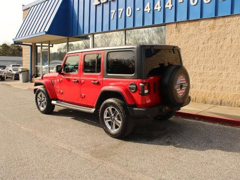 Used 2018 Jeep Wrangler Unlimited Sahara AWD/4WD image 6