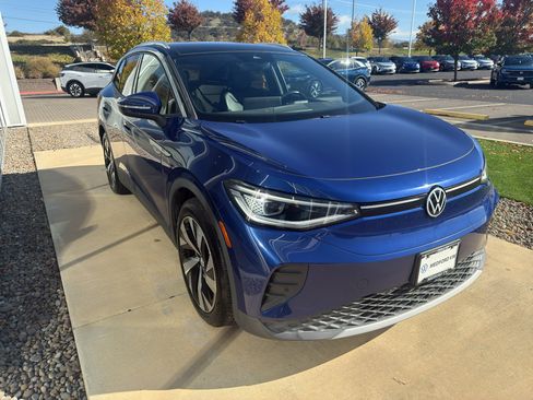Used 2021 Volkswagen ID.4 Pro S w/ Gradient Package image 3