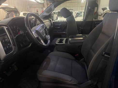 Used 2018 GMC Sierra 1500 SLE w/ SLE Value Package AWD/4WD image 14