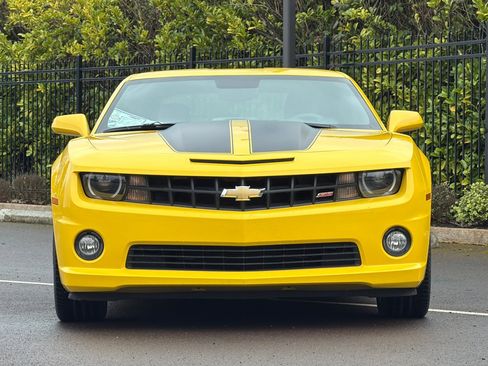 Used 2010 Chevrolet Camaro SS w/ RS Package image 9