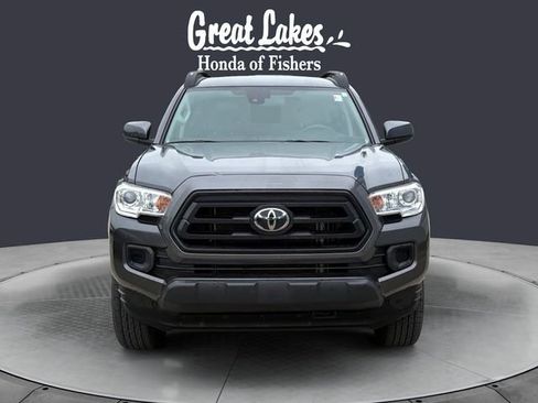 Used 2022 Toyota Tacoma SR AWD/4WD image 8