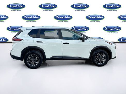 Used 2024 Nissan Rogue S FWD image 8