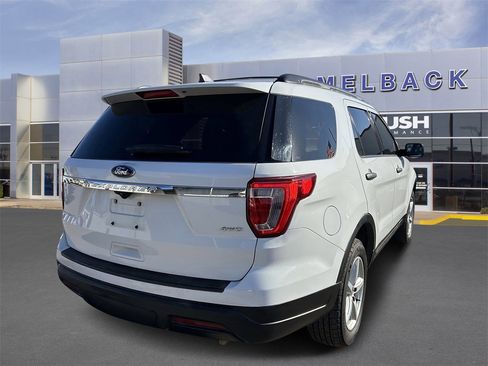 Used 2018 Ford Explorer 4WD image 4