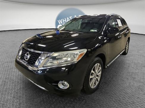 Used 2015 Nissan Pathfinder SV image 8