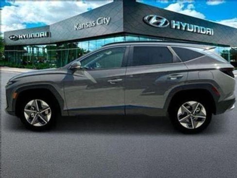 New 2025 Hyundai Tucson SEL image 10