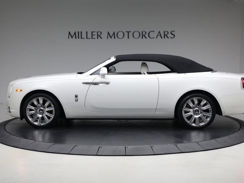 Certified 2018 Rolls-Royce Dawn image 17