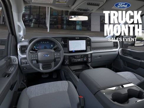 New 2026 Ford F250 XLT w/ XLT Premium Package image 9