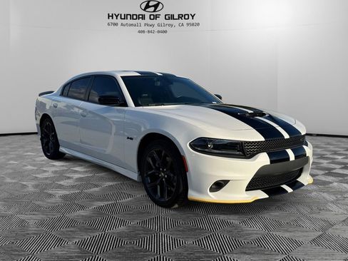 Used 2023 Dodge Charger R/T w/ Plus Group image 3