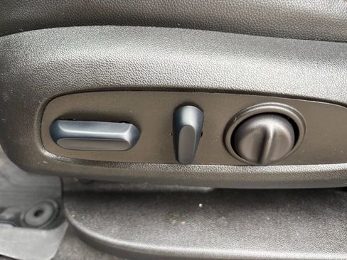 Used 2024 GMC Terrain AT4 w/ Infotainment Package II image 15