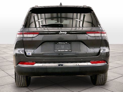 Used 2025 Jeep Grand Cherokee Laredo X w/ Luxury Tech Group I AWD/4WD image 4