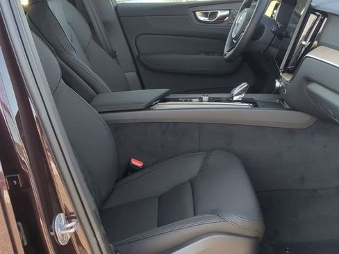 Used 2026 Volvo XC60 B5 Plus w/ Protection Package Premier AWD/4WD image 20