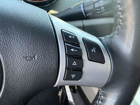 Used 2007 Saturn Sky w/ Premium Trim Pkg RWD image 10