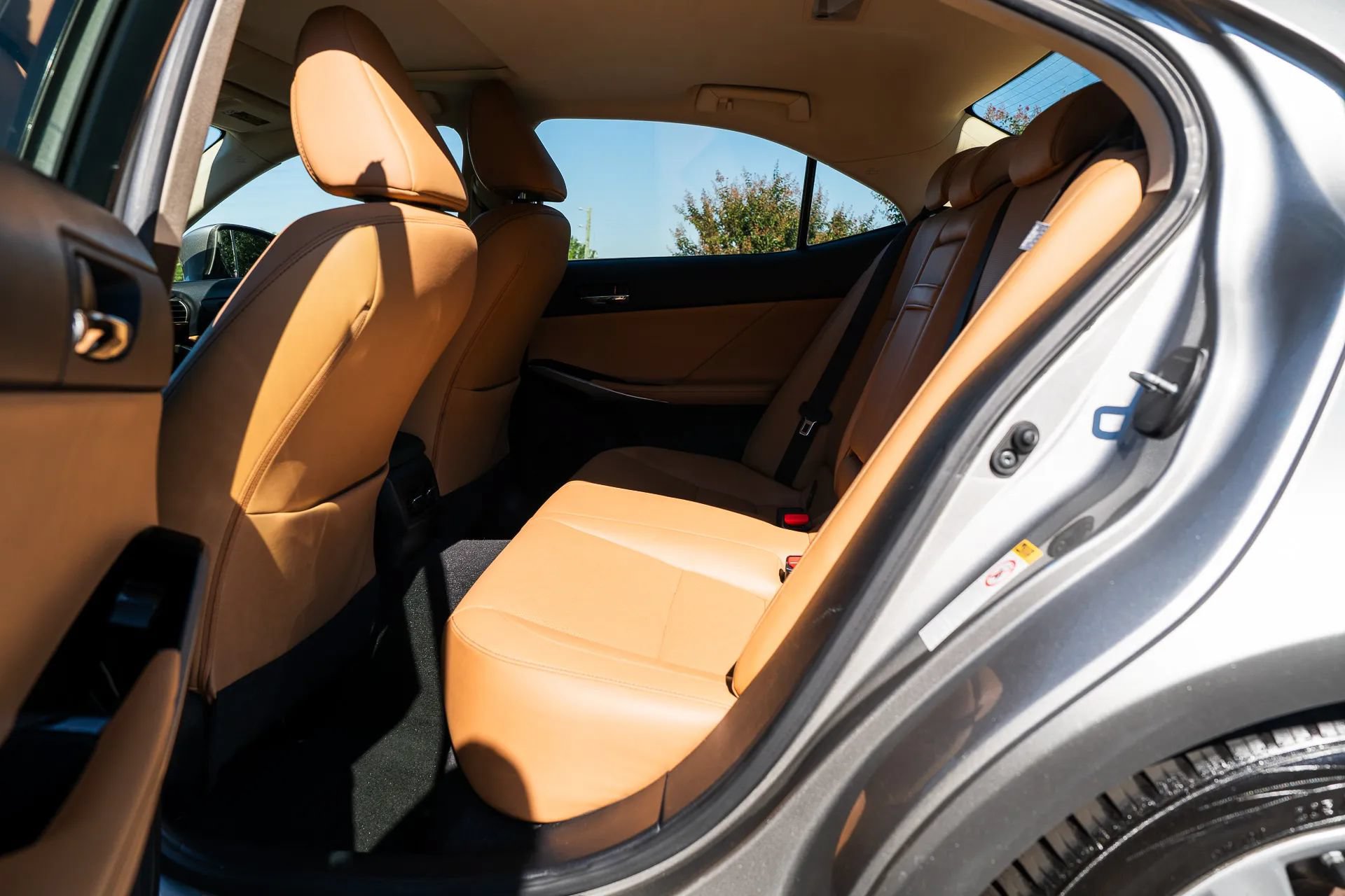 Used 2016 Lexus IS 300 AWD image 25