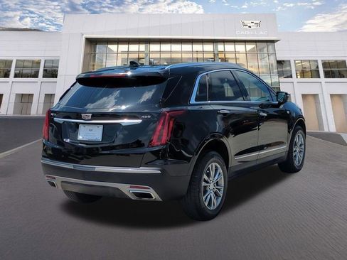 Certified 2023 Cadillac XT5 Premium Luxury FWD image 7