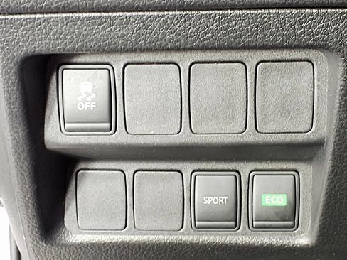 Used 2017 Nissan Rogue S FWD image 15