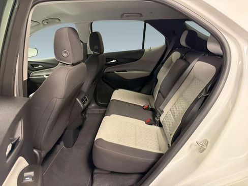 Used 2022 Chevrolet Equinox LT FWD image 15