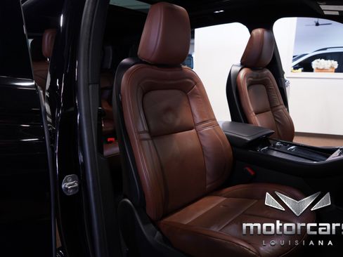 Used 2023 Lincoln Aviator Reserve w/ Jet Package RWD image 30